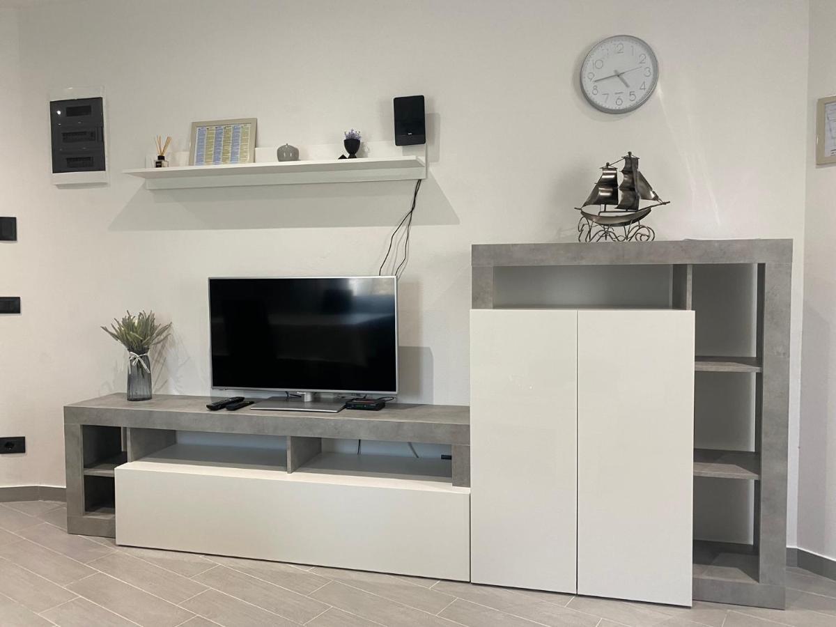 Apartman Galerija 오굴린 외부 사진