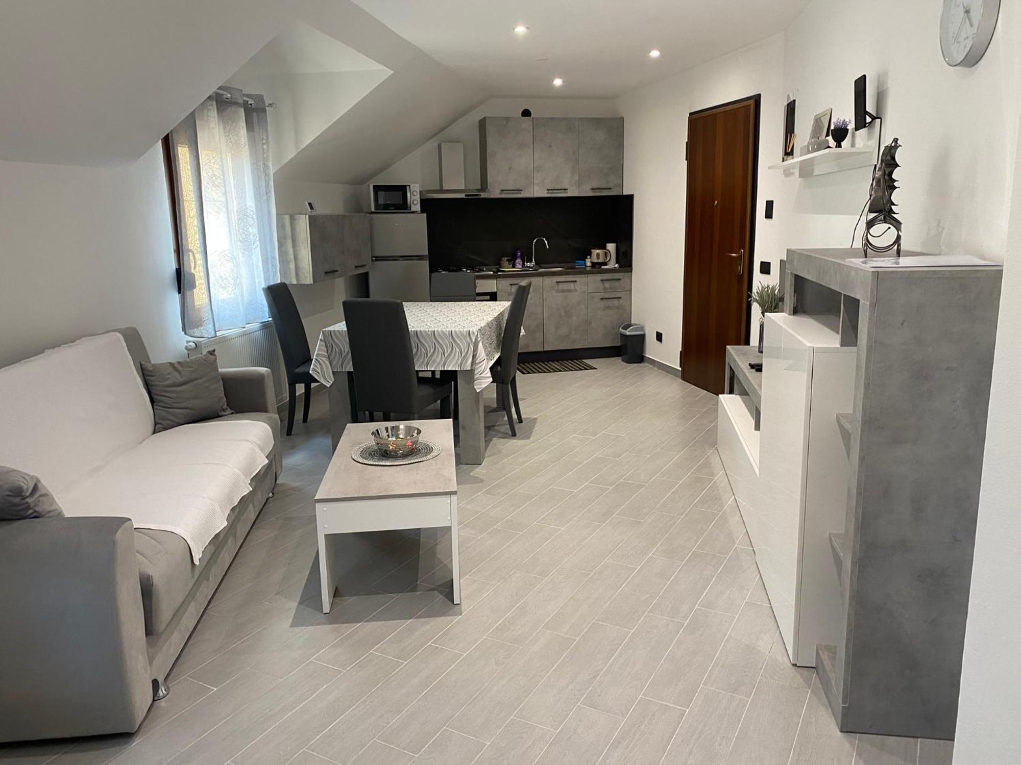 Apartman Galerija 오굴린 외부 사진