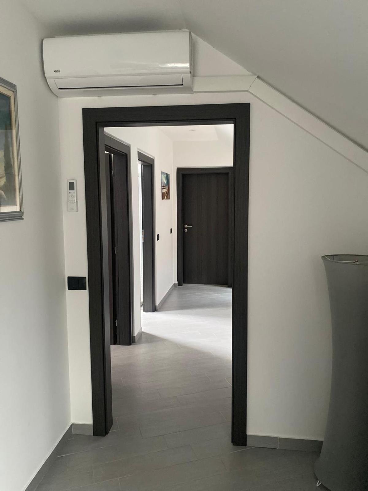 Apartman Galerija 오굴린 외부 사진