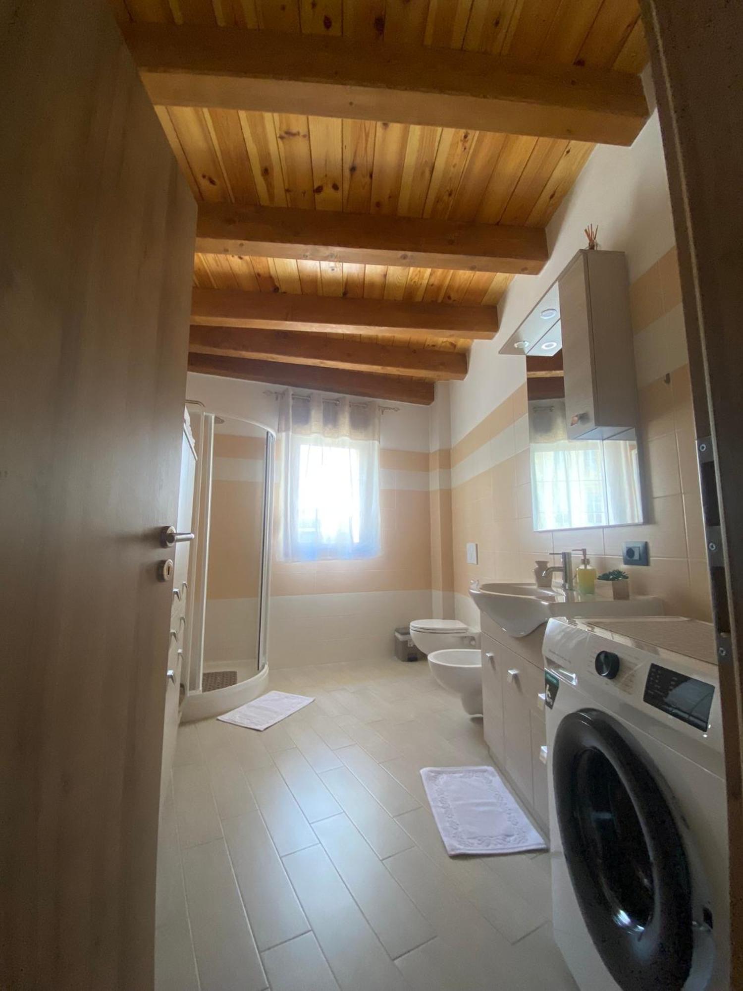 Apartman Galerija 오굴린 외부 사진