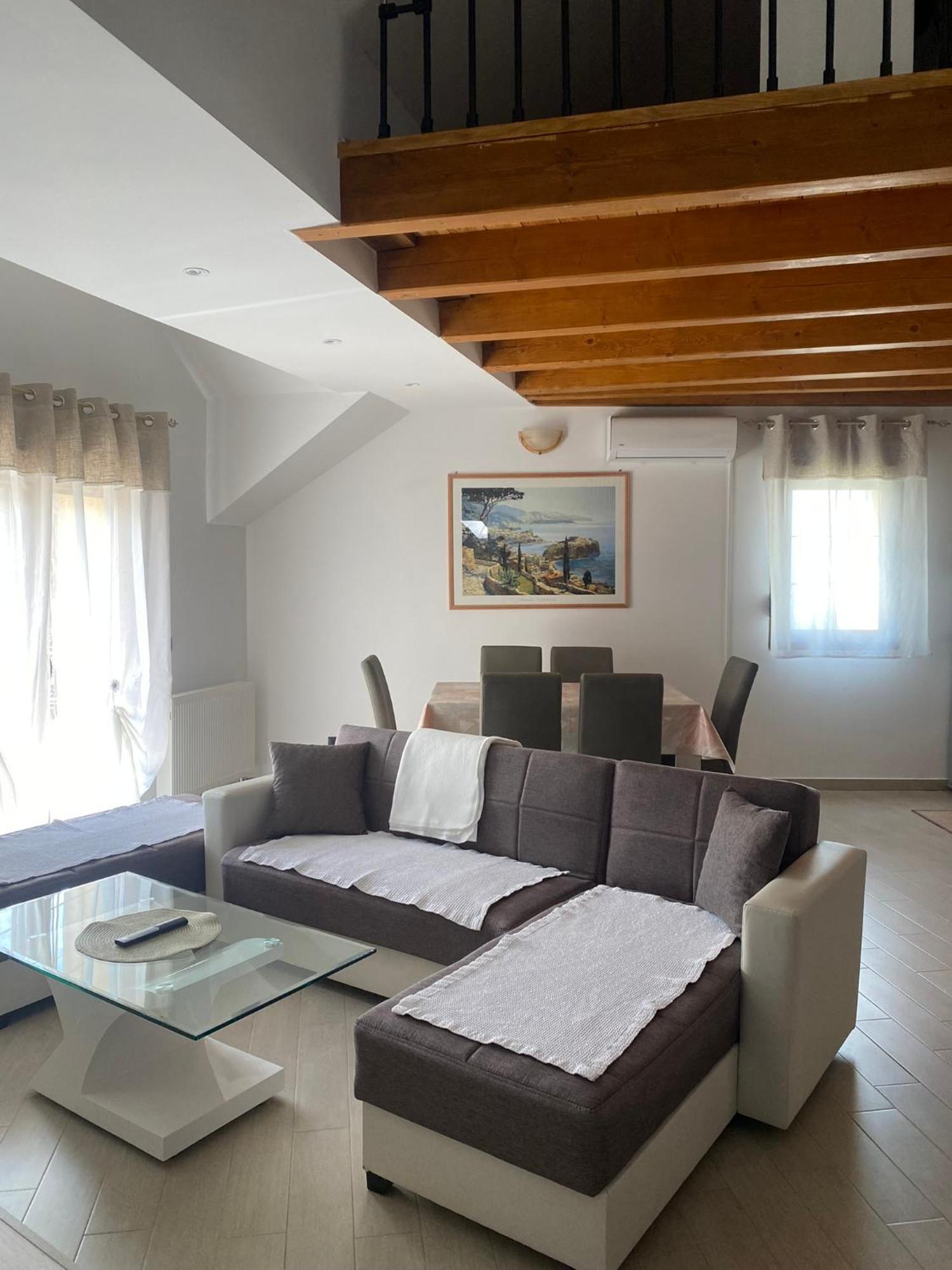 Apartman Galerija 오굴린 외부 사진